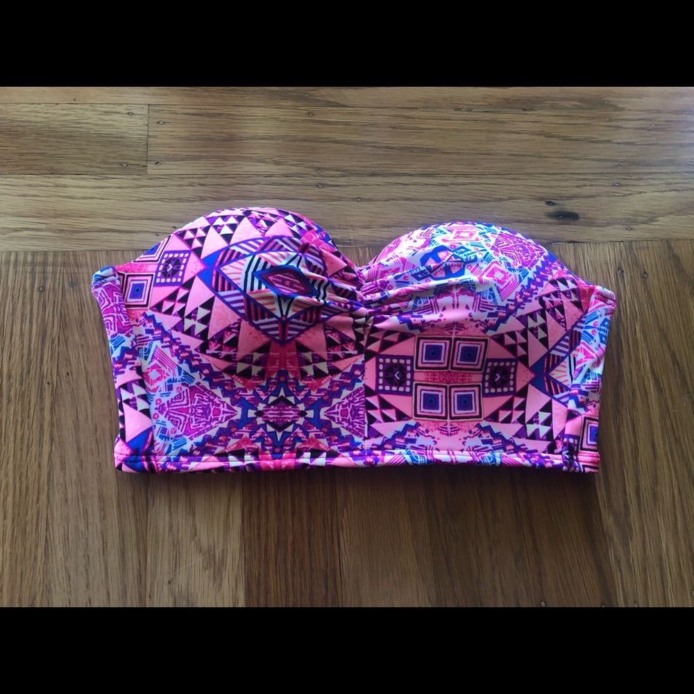 Victoria’s Secret PINK swim top size Xs